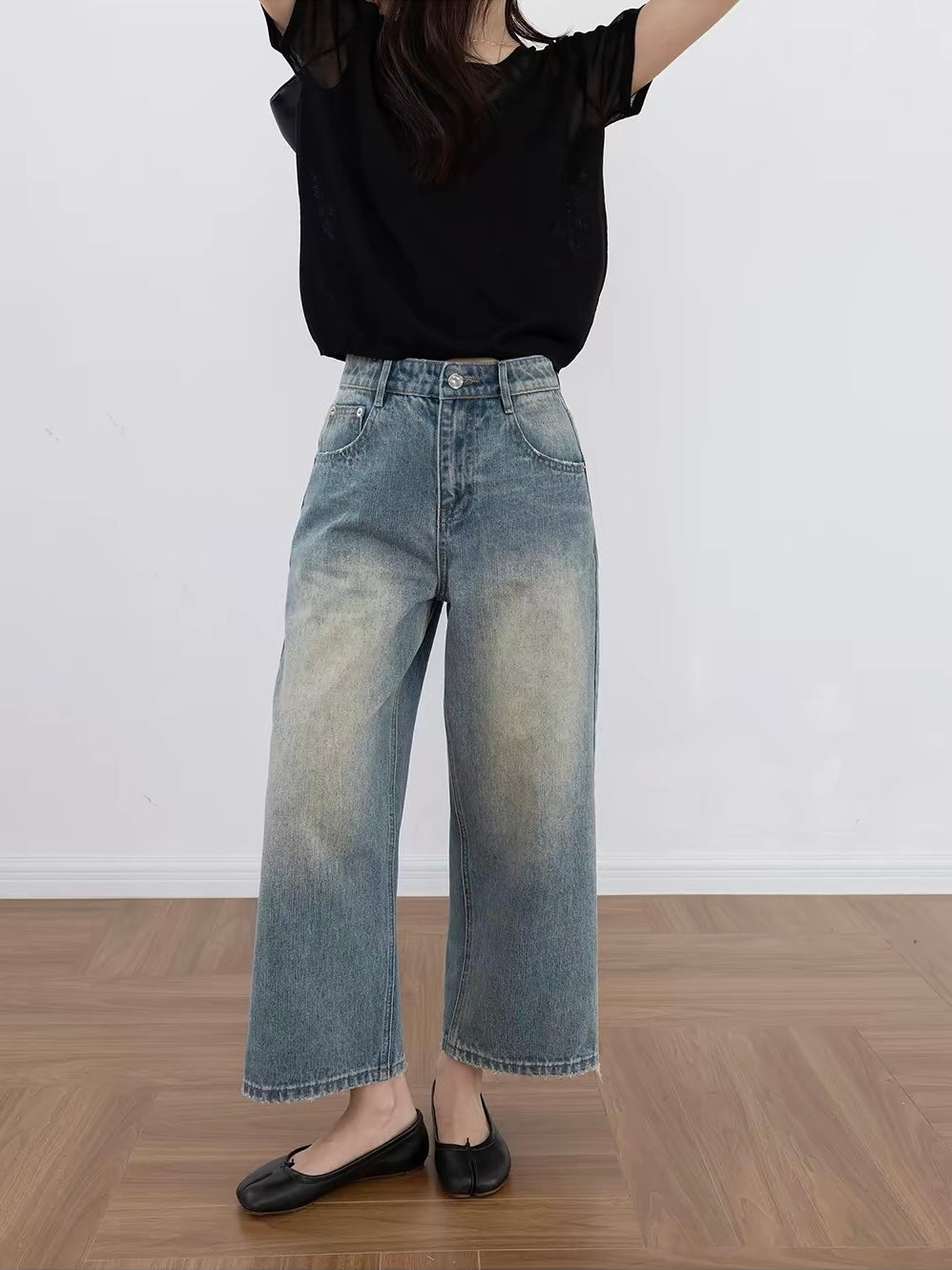 Straight-Leg Washed Denim Cropped Jeans