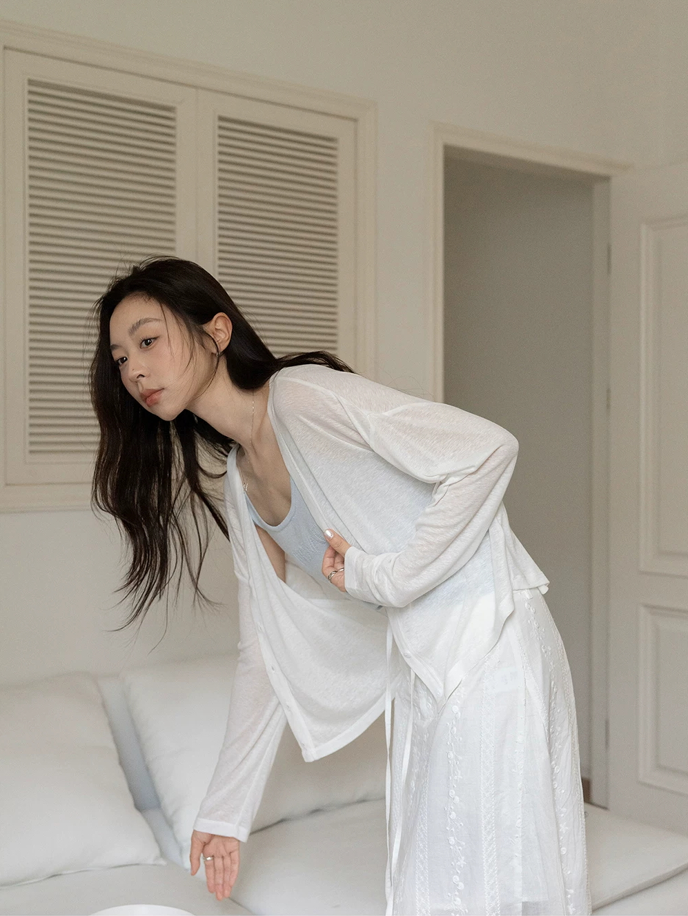 Lightweight V-Neck Knit Cardigan