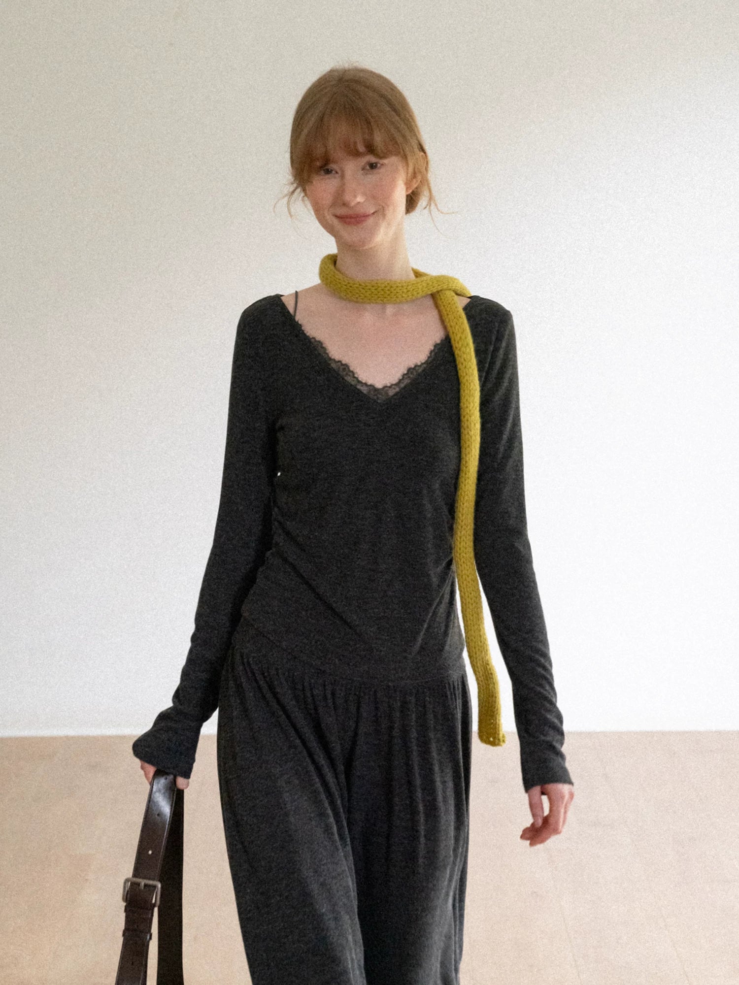 EGGKA eggka lace v-neck long-sleeve tee d dark grey large