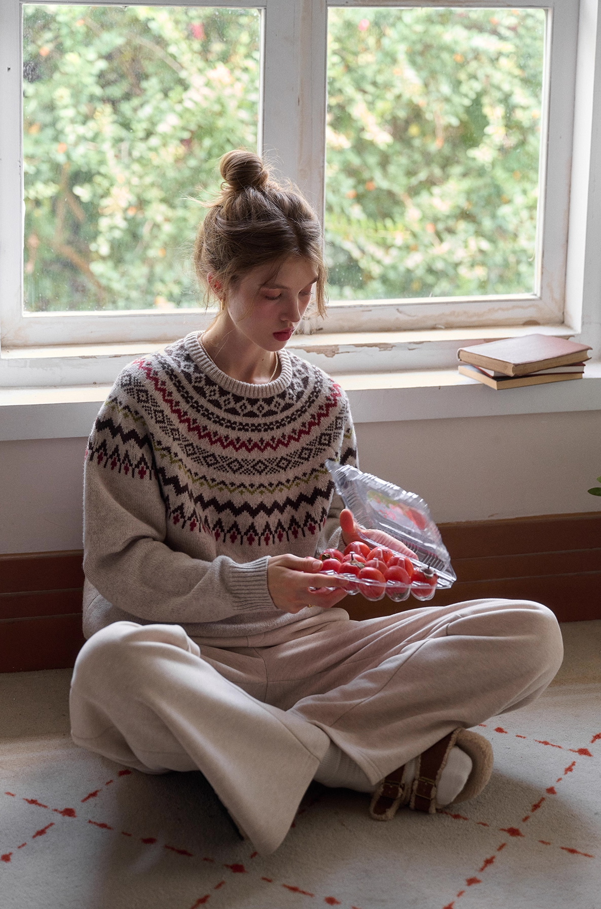 SimpleRetro 100% Wool Crew Neck Fair Isle Sweater