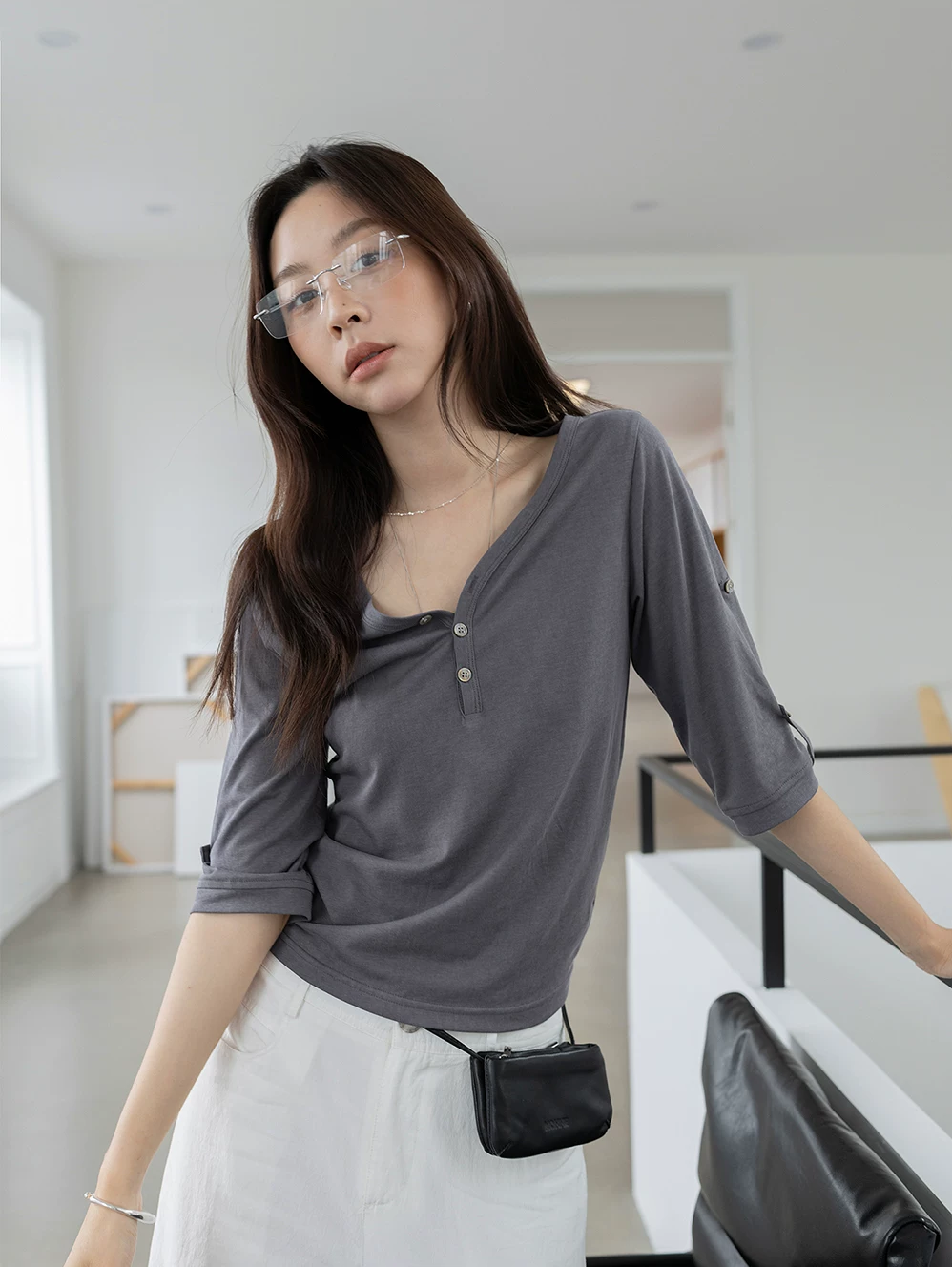 Cotton V-Neck Mid-Sleeve Top