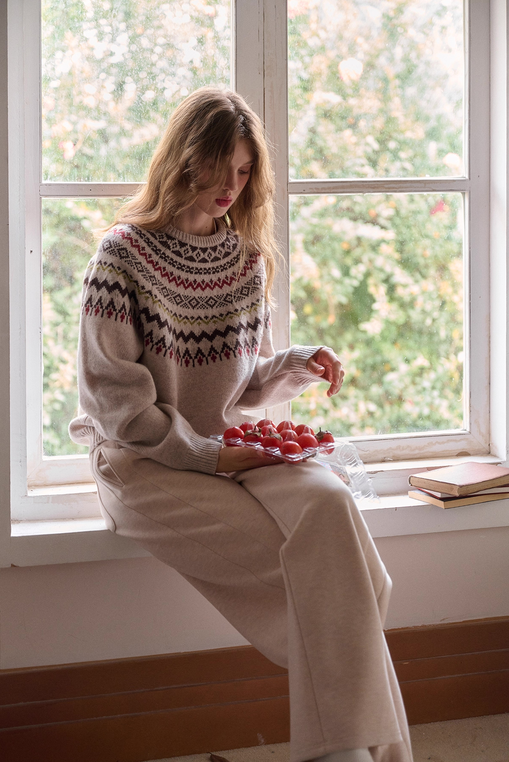 SimpleRetro 100% Wool Crew Neck Fair Isle Sweater
