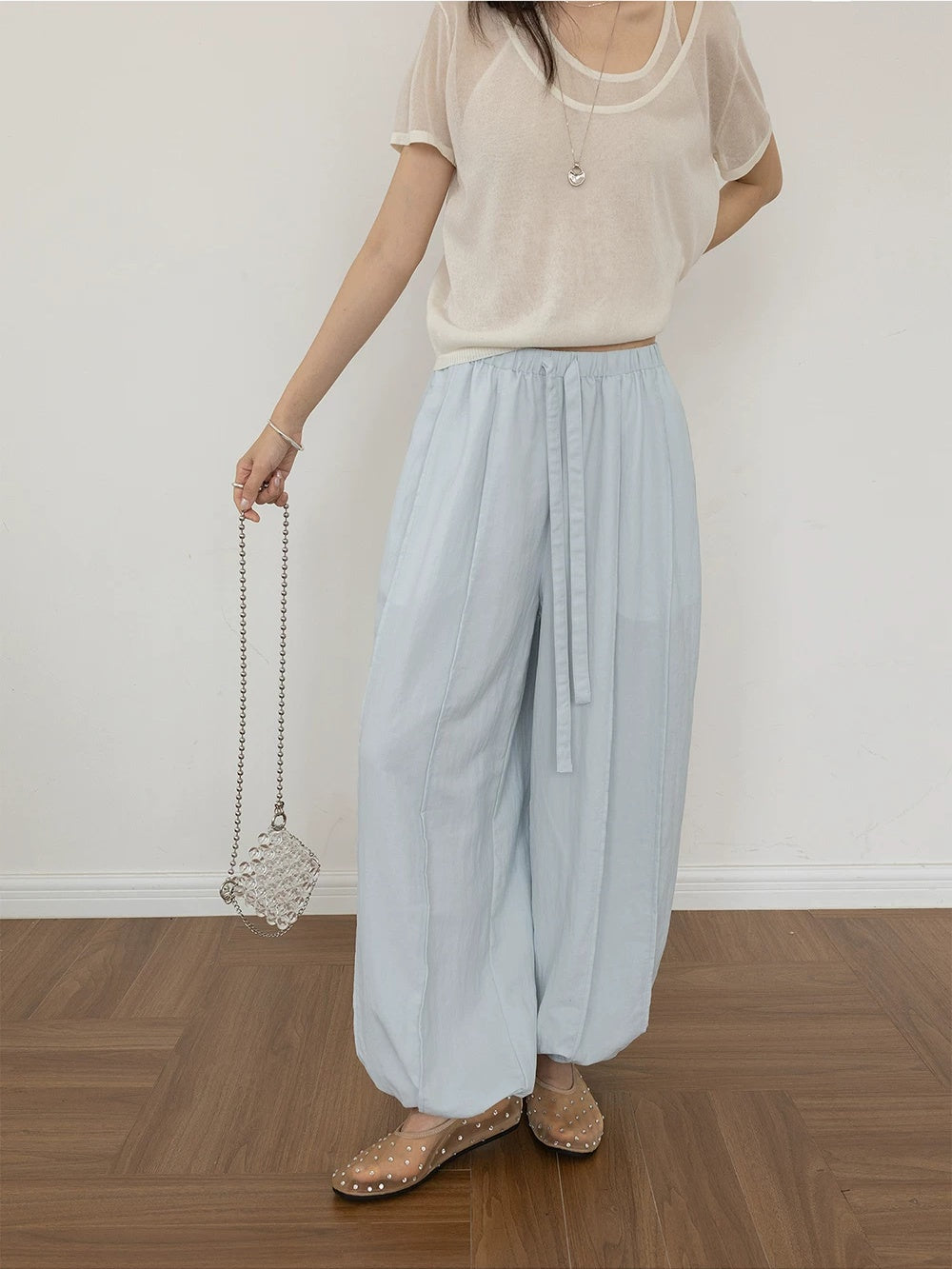 Lightweight Wide-Leg Balloon Pants