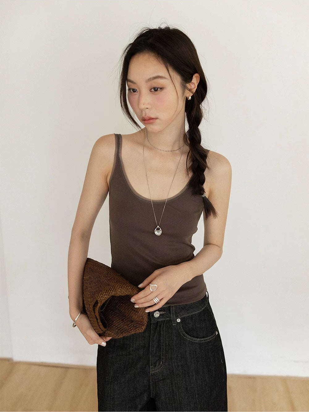 Round Neck Fitted Camisole